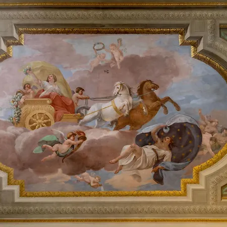 Ricasoli Luxury Palace アパート